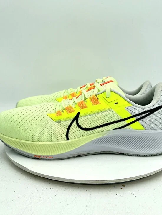 Nike Air Zoom Pegasus 38 Men Size 11 CW7356-700 White Barely Volt Running Shoes - Picture 1 of 11